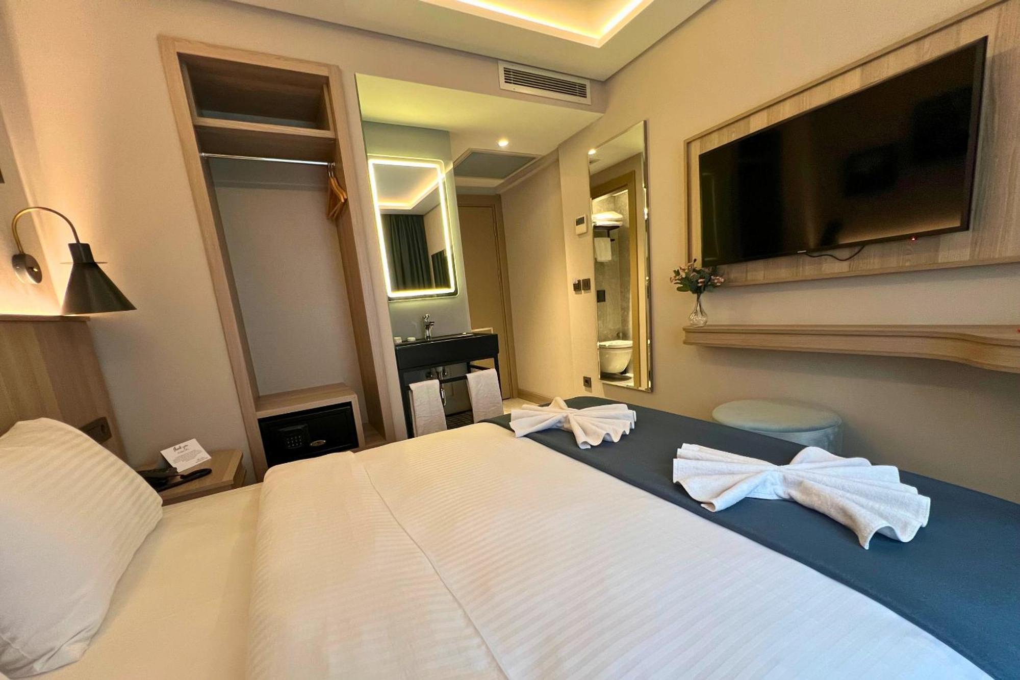 Woxx Hotel Istanbul Exterior photo